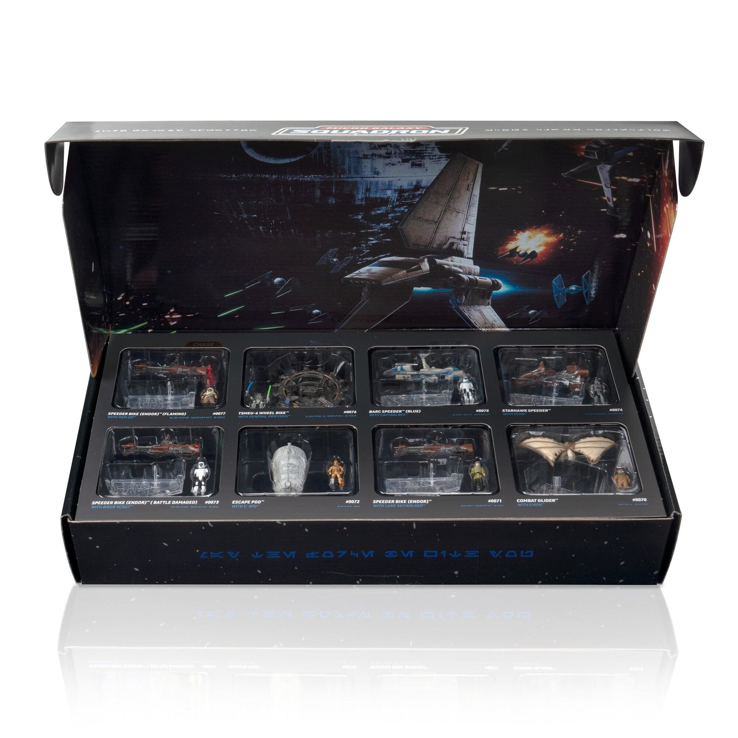 Scout Class Series 4 Box Set includes limited edition chase and rare